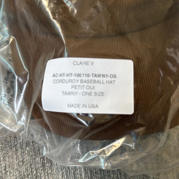 Clare V OUI Corduroy Hat NWT - Picture 3 of 4